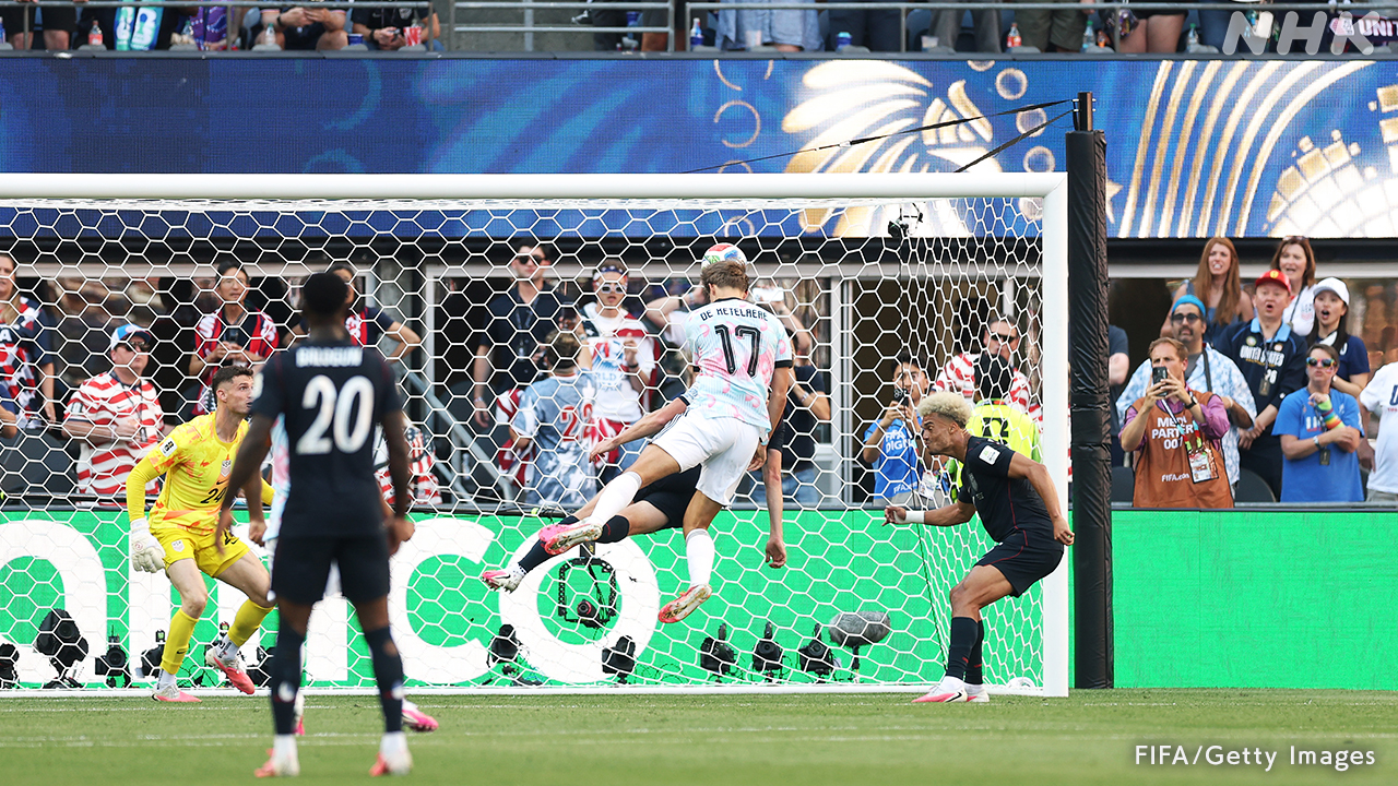 サッカーのワールドカップ　アメリカが負けた